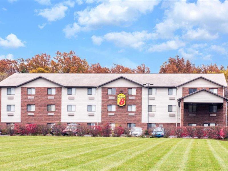 Super 8 By Wyndham Richfield Cleveland Hotel Exterior foto